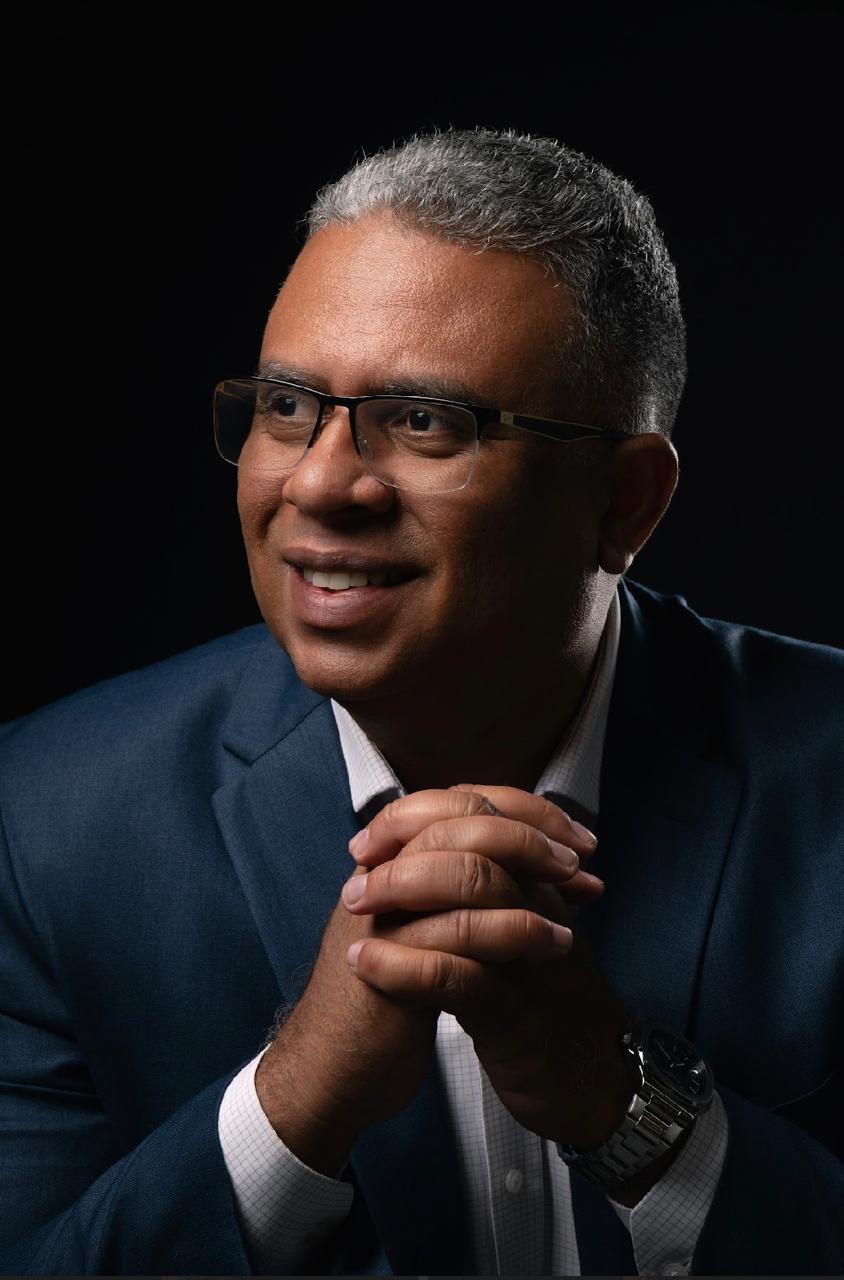 Dr. Leandro Santos